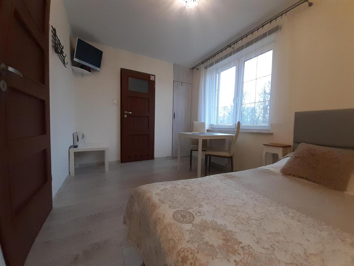 Pokoje Goscinne "Lenka" Ciechocinek Exterior foto